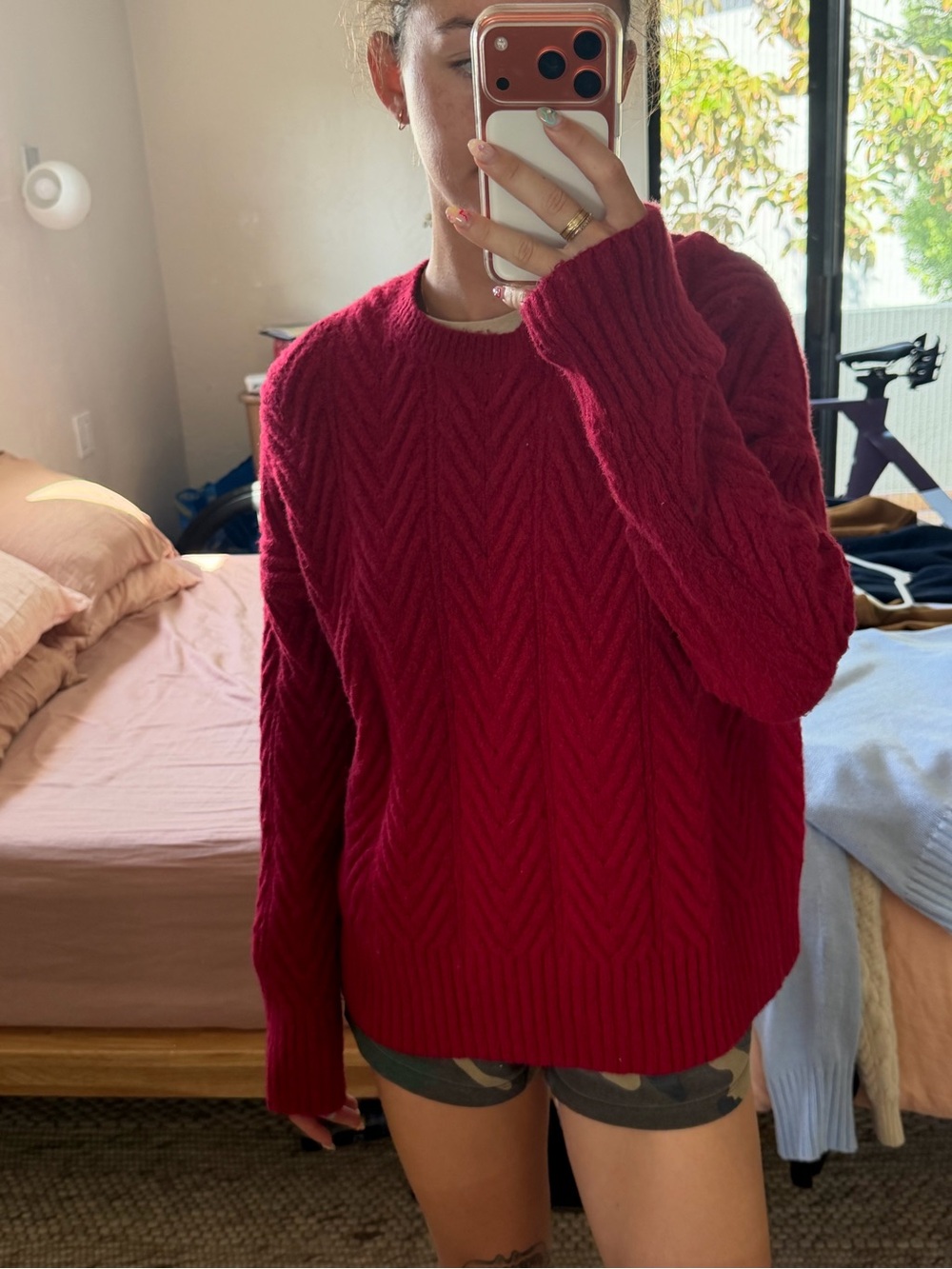 Banana Republic Raspberry Red Cable Crewneck Sweater - Picture 4 of 4